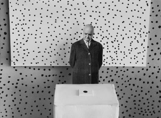 Gilbert Garcin - 129 - Le bon diagnostic (The right diagnosis), 1999, gelatin silver print, 8 by 12 inches, 12 by 16 inches, or 20 by 24 inches