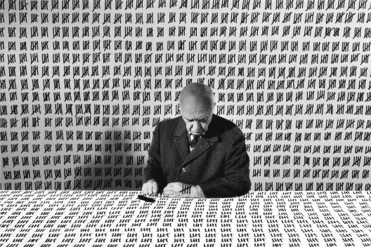 Gilbert Garcin - 168 - Le compte exact (The exact count), 2001, gelatin silver print, 8 by 12 inches, 12 by 16 inches, or 20 by 24 inches