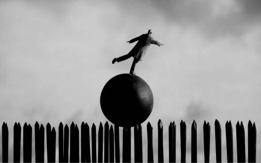Gilbert Garcin - 257 -Ainsi va le monde (The way of the world), 2004, gelatin silver print, 8 by 12 inches, 12 by 16 inches, or 20 by 24 inches