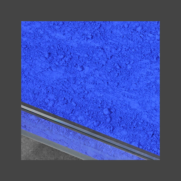 Yves Klein - Table Bleu Klein TM ou (Table IKB (R)) (detail), dry pigment in glass, Plexiglas and chrome-plated legs, 14.25 x 49.25 x 39.25 inches